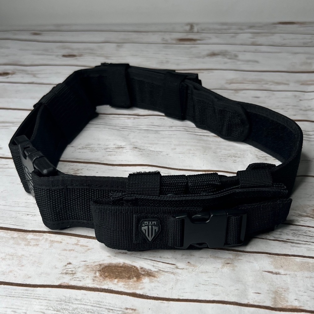 UTG Tactical Duty Belt Black Adjustable Nylon with Mag Pouches One Size